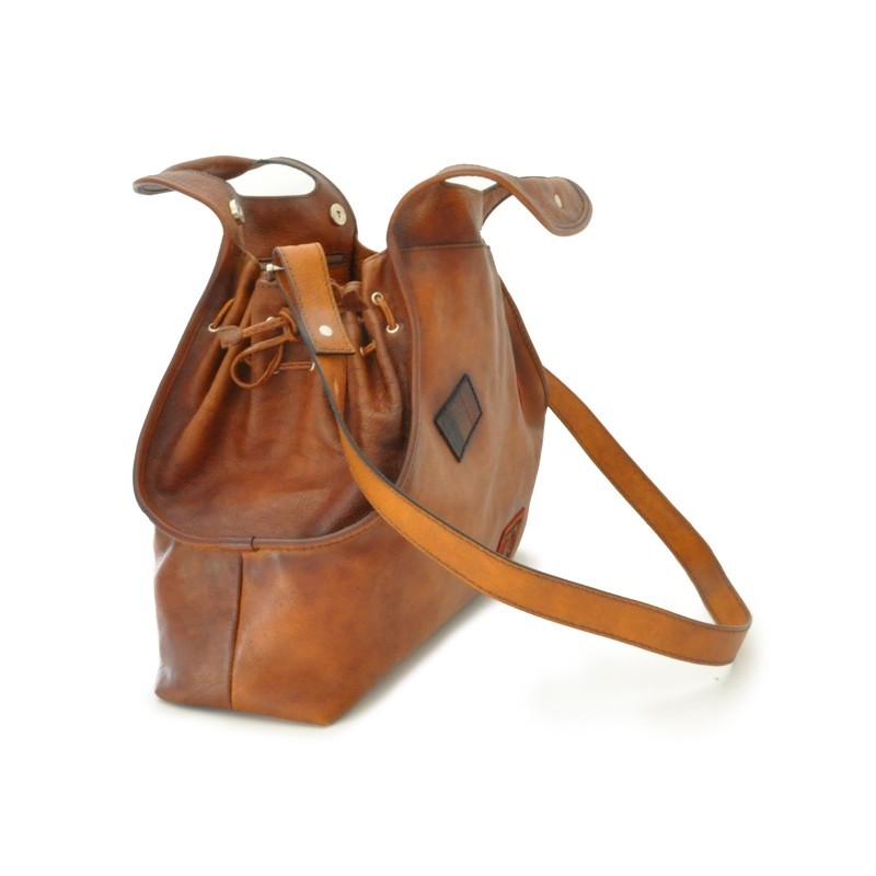 Woman leather handbag "Gaiole"