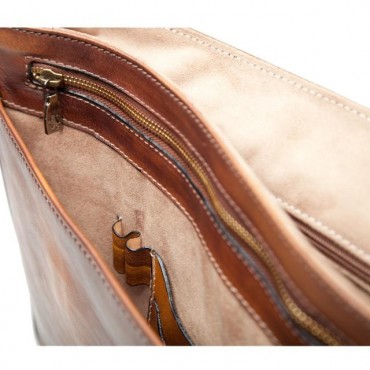 Leather shoulder bag "Fivizzano"