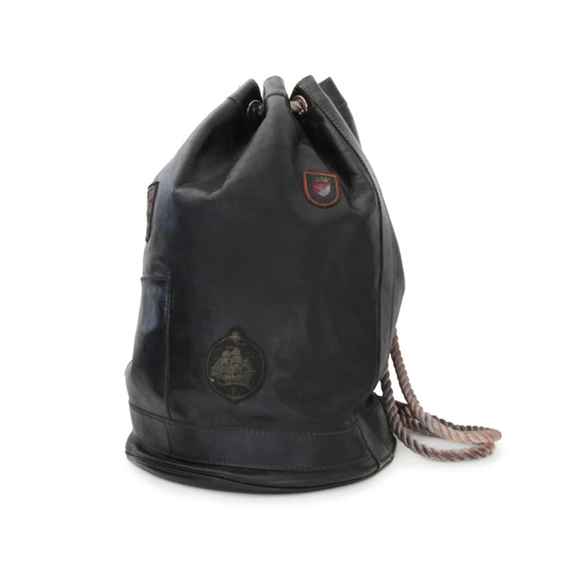 Leather Travel bag "Patagonia"