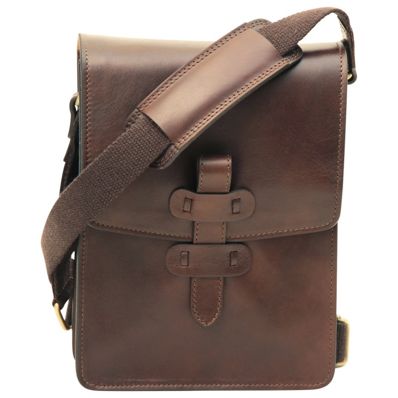 Leather shoulder man bag "Wolsztyn" Dark brown