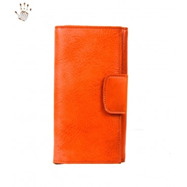 Leather Woman Wallet...