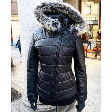 Leather woman padded jacket...