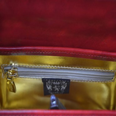 Klasyczna skórzana torebka damska z klapą "Miss Impruneta" R146
