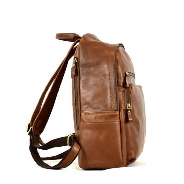 Fully equipped Leather man backpack for free time or travel "Roccatederighi"