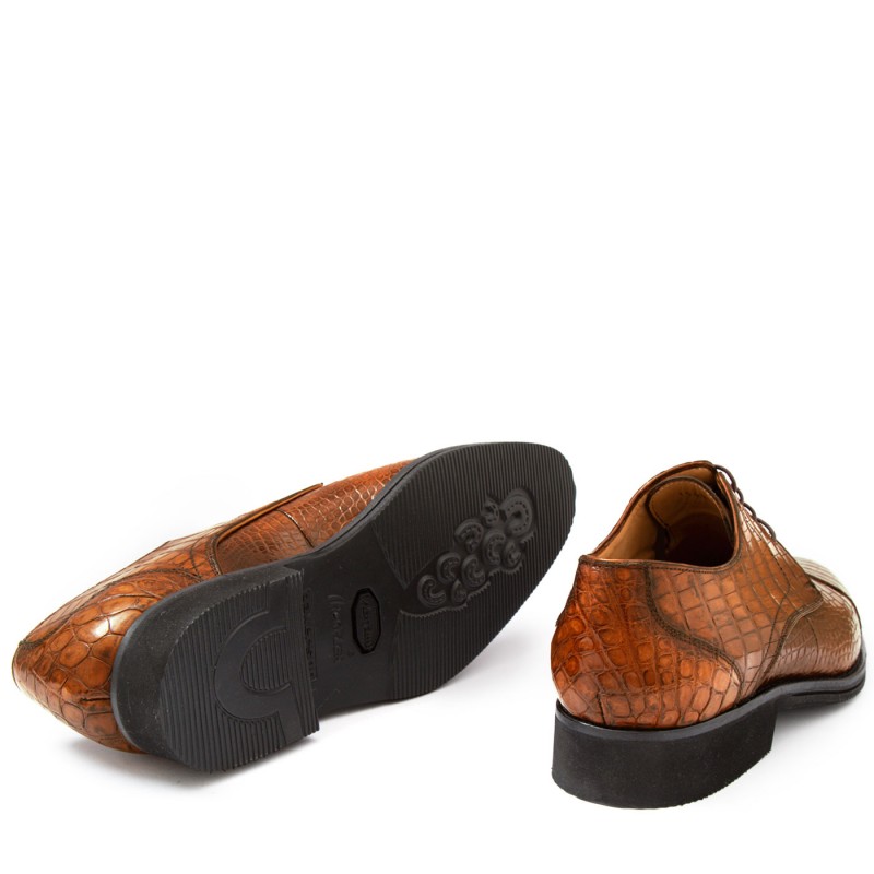 Men Shoes Classic in Crocodile cognac