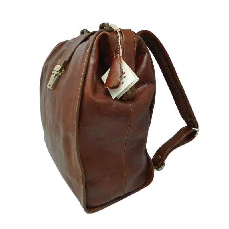 Backpack bag for doctor in genuine Italian leather, urban style model