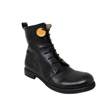 Leather ankle boot  "Dragoni"