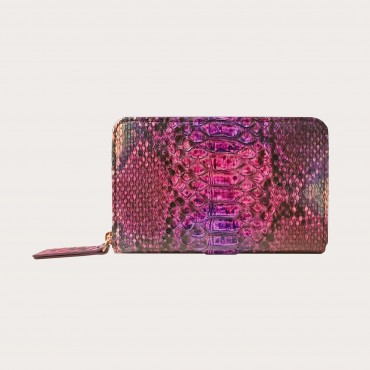 Woman wallet in real Python...