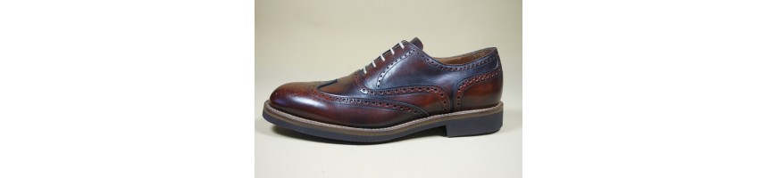 Leather men's lace-up shoes are a perfect complement - officina66.pl