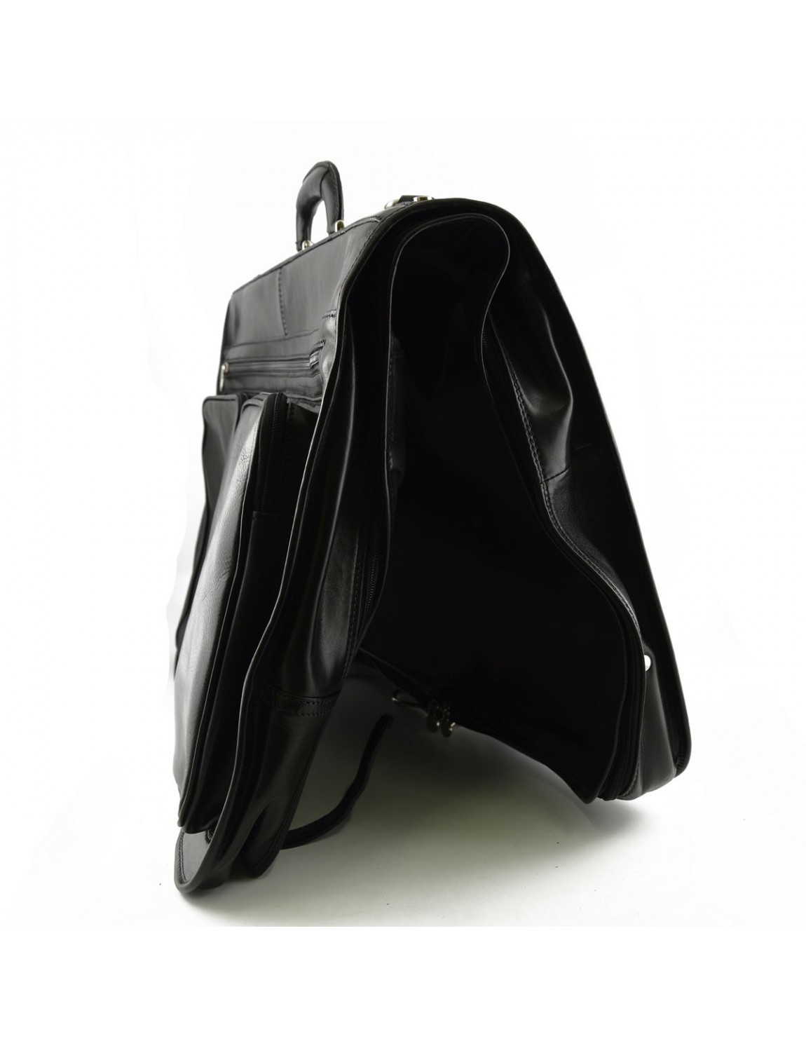 Leather garment bag with 2 hangers, equipped with a hook for hanging and a detachable shoulder strap with shoulder rest.