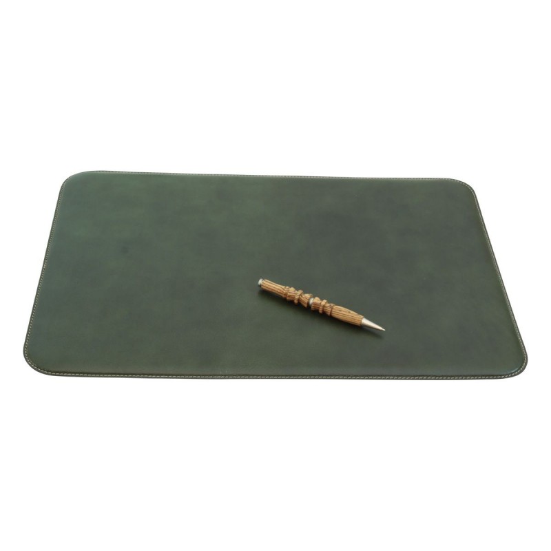 "Warszawa" Leather desk pad. The pad in full-grain calfskin from the Warszawa series is an example of simplicity and elegance put together a winning combination.