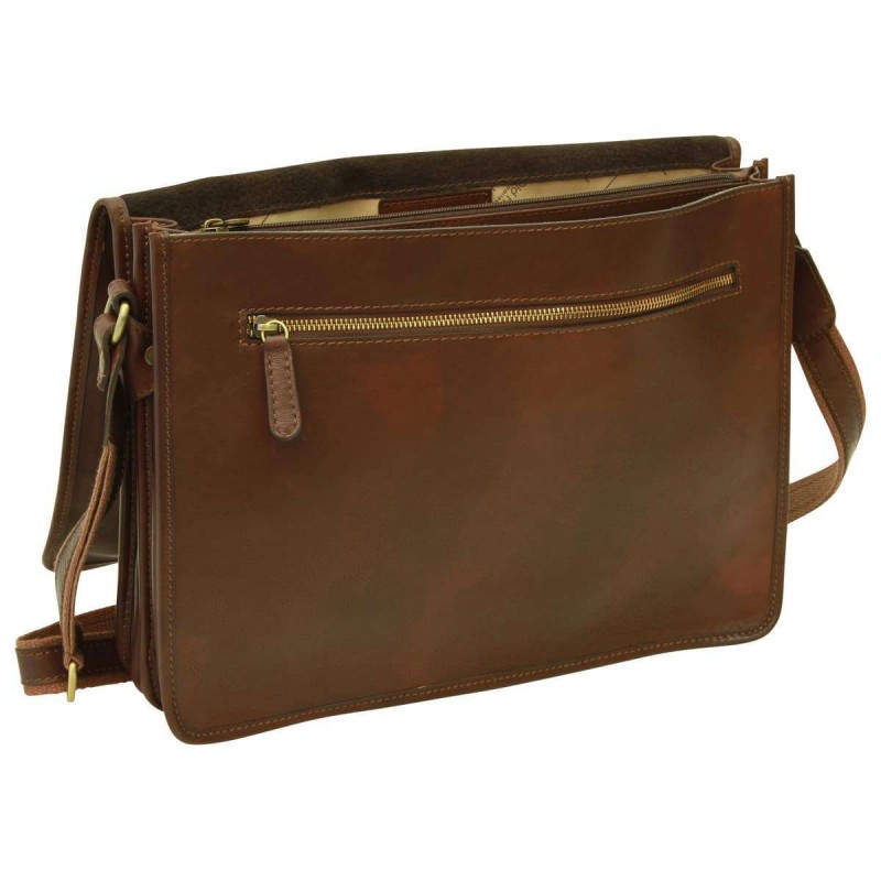 Messenger bag for i-pad in Italian calfskin, classic, for men, roomy and versatile.
